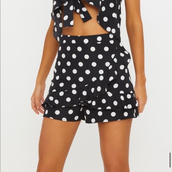 Black Polka Dot Frill Detail Skort - Picture 1 of 1